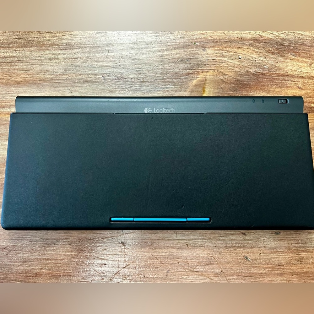 Logitech Wireless Bluetooth Keyboard